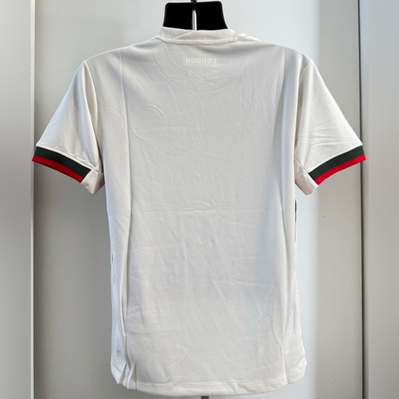 Nike White and Red Men's Jersey - Picture 2 of 2